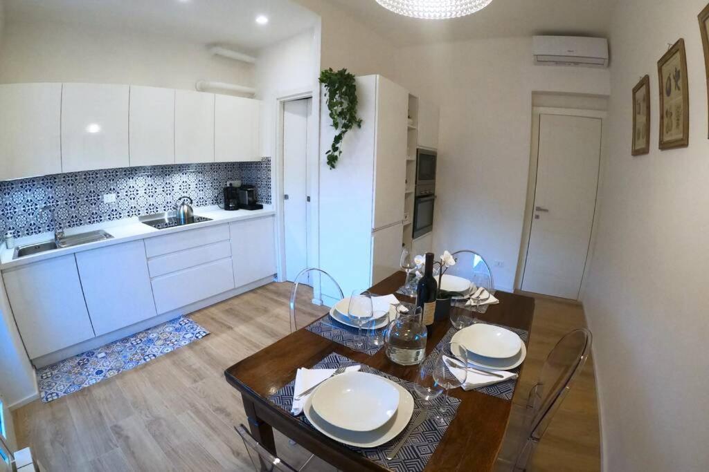 Elegance House Apartment La Spezia Luaran gambar